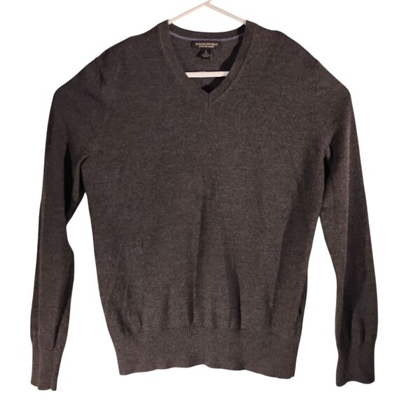 Banana Republic sweater mens L LArge gray 100% extra fine merino wool v-neck - Picture 1 of 7
